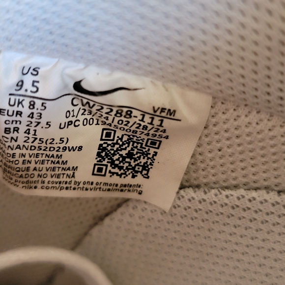 Nike Air Force 1 Low 07 White Triple White AF1 Men’s Size 9.5 Women's 11 CW2288. - Picture 7 of 7